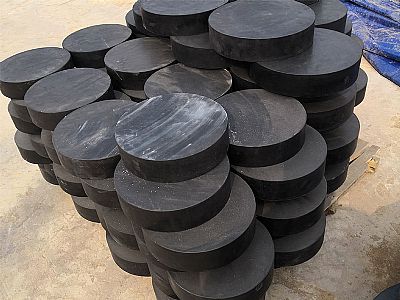 修水县板式橡胶支座由若干层橡胶片与薄钢板经加压硫化